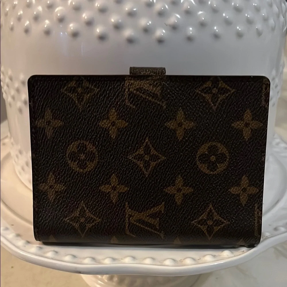 Louis Vuitton PM Agenda - Picture 2 of 10